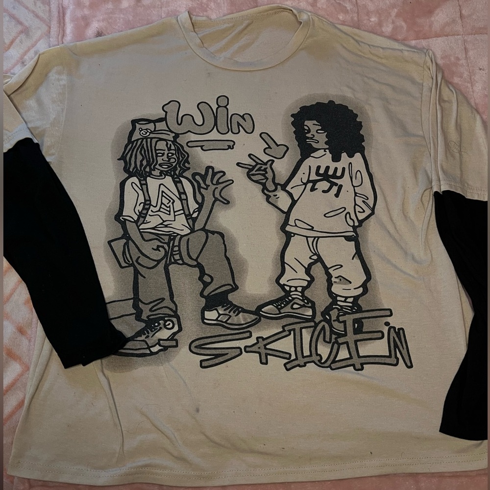 Graphic Long Sleeve Shirt - Black & Cream